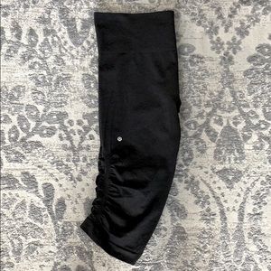 LULULEMON Capris Leggings